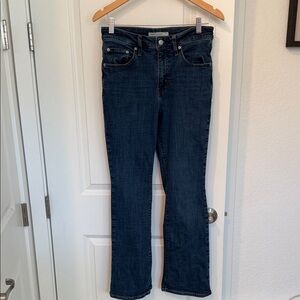 Levi's Dark Blue Straight Leg Women's Jeans 725 high rise boot cut 29x30L